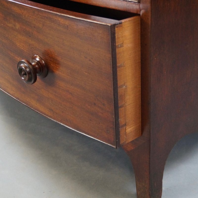 A George III Bow-fronted Chest