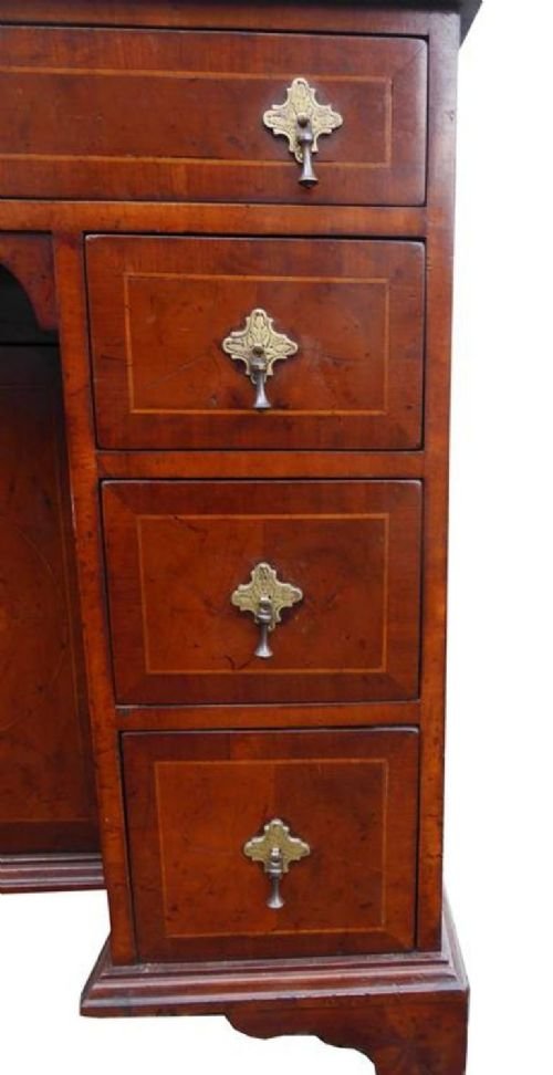 Queen Anne Style Kneehole Desk