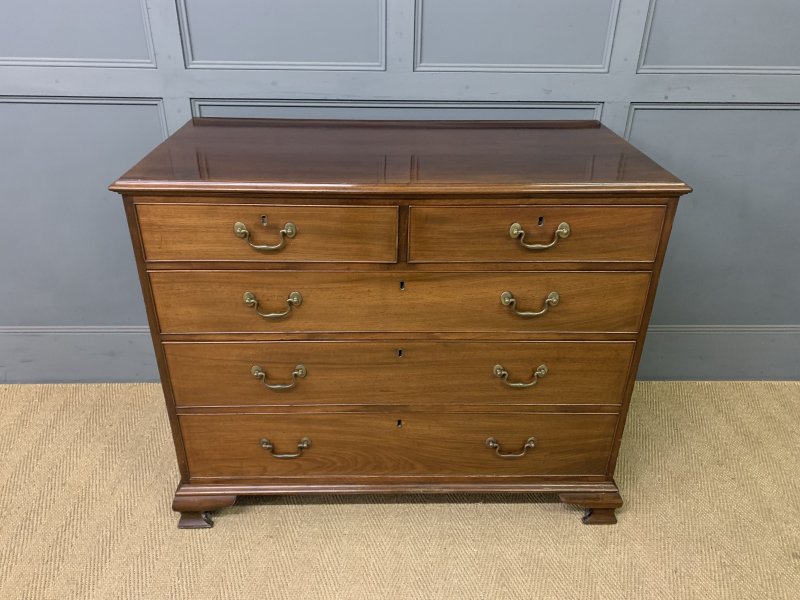 George III Mahogany Chest of Drawers