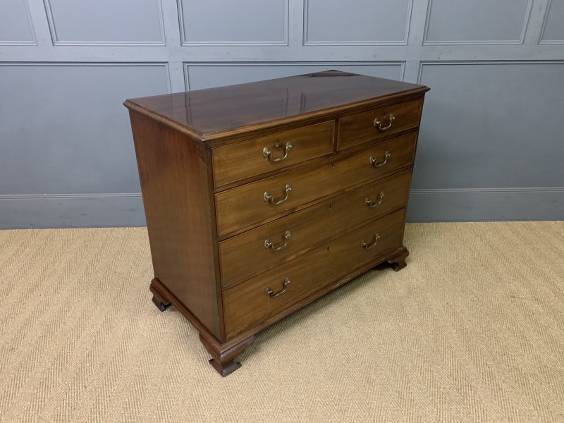 George III Mahogany Chest of Drawers