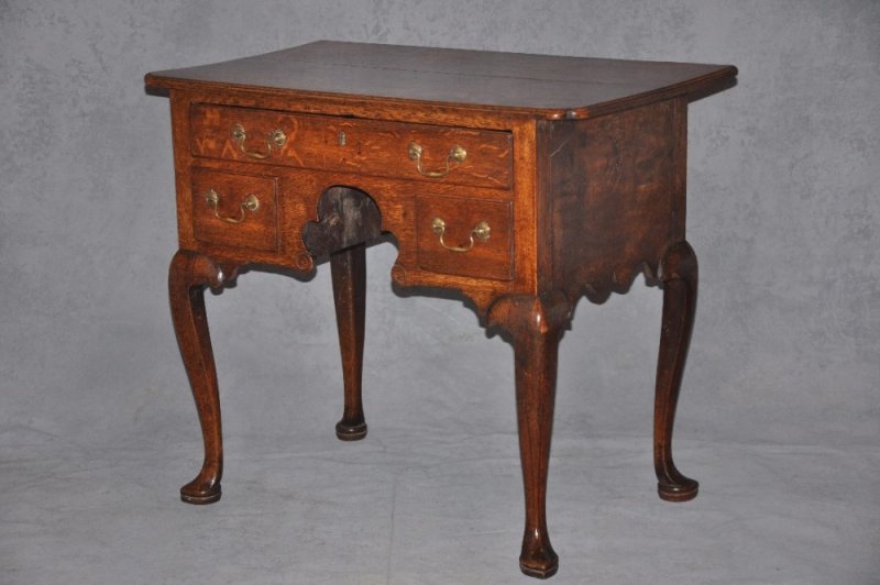Early 18th Century Oak Lowboy