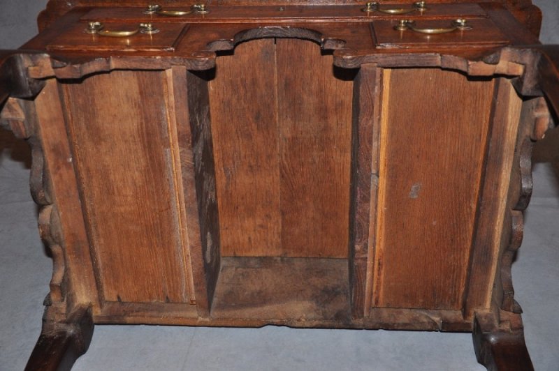 Early 18th Century Oak Lowboy
