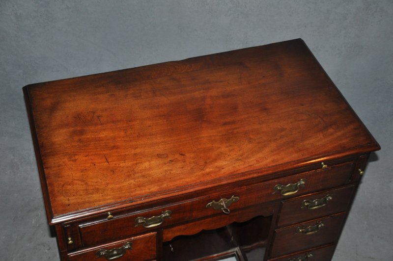 18th Century Mahogany Kneehole Desk