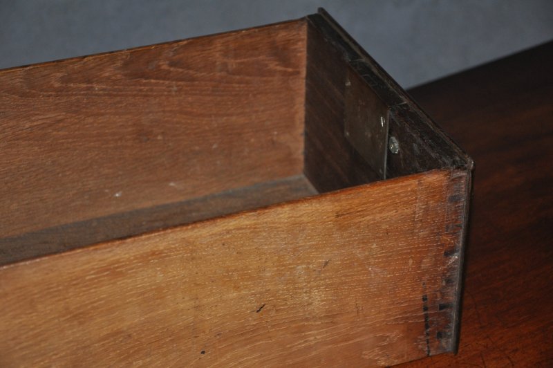 18th Century Mahogany Kneehole Desk