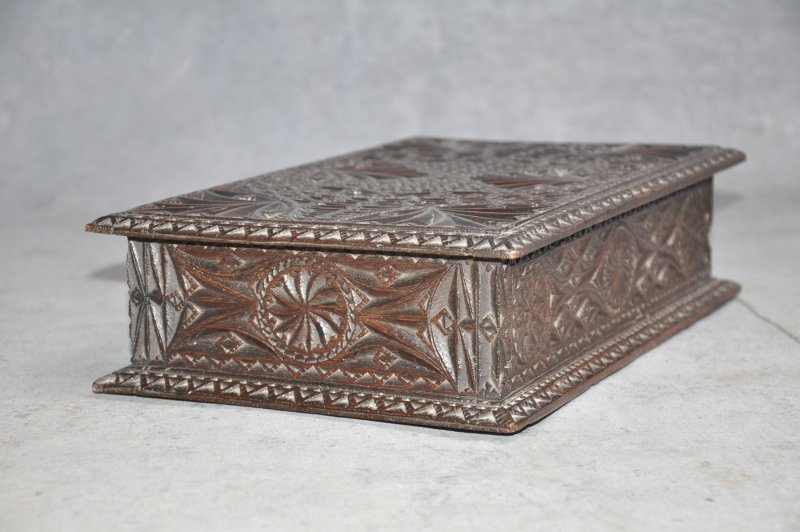 17th Century Oak Chip Carved Box