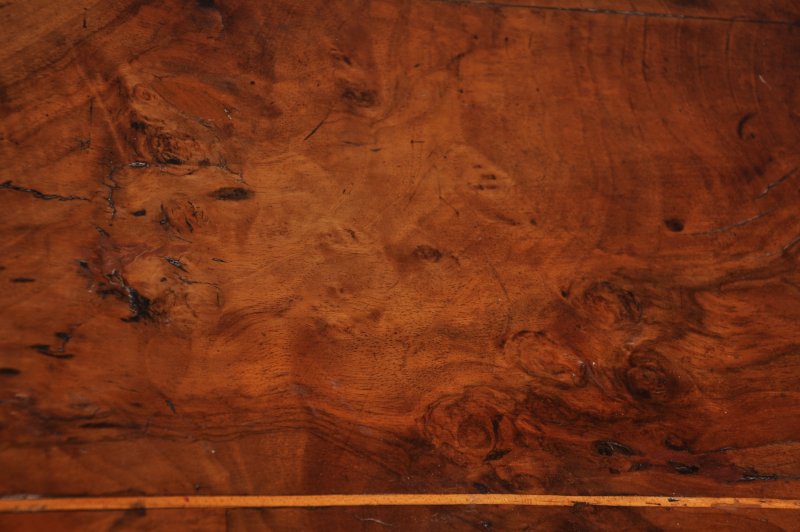 Early 18th Century Walnut Kneehole Desk