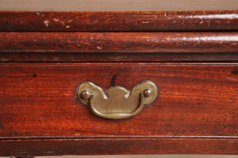 Mid 18th Century Mahogany Tea Table