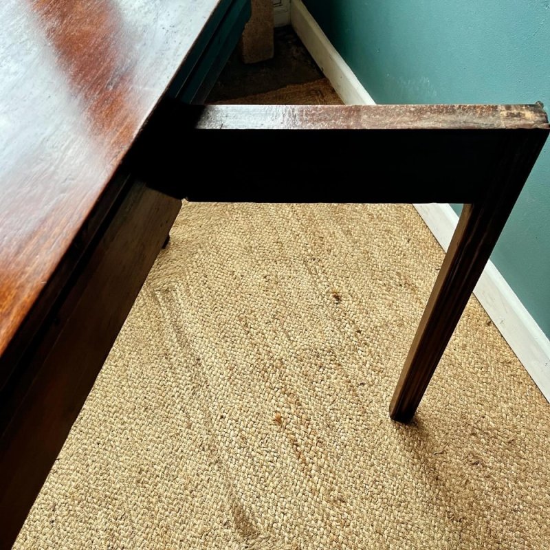 Georgian Mahogany Tea Table