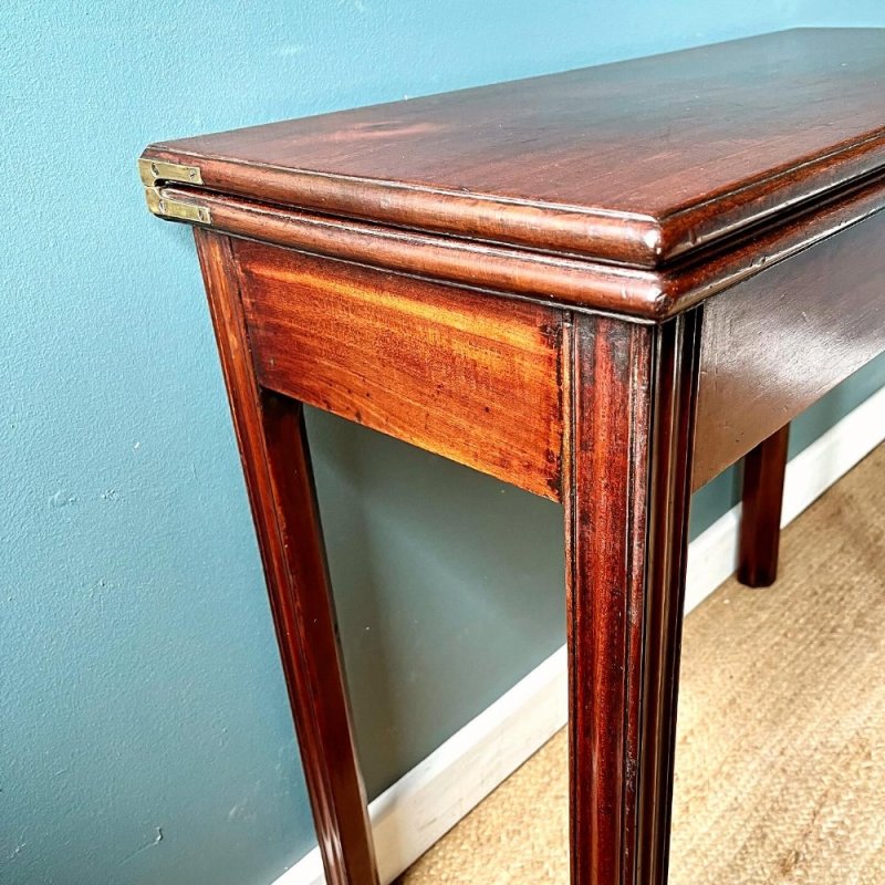 Georgian Mahogany Tea Table