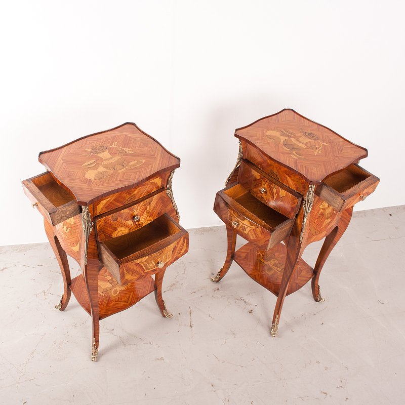 Superb Quality Pair of French Marquetry Bedside Tables