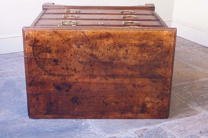 A Small 18th Century Oak Chest Of Drawers.