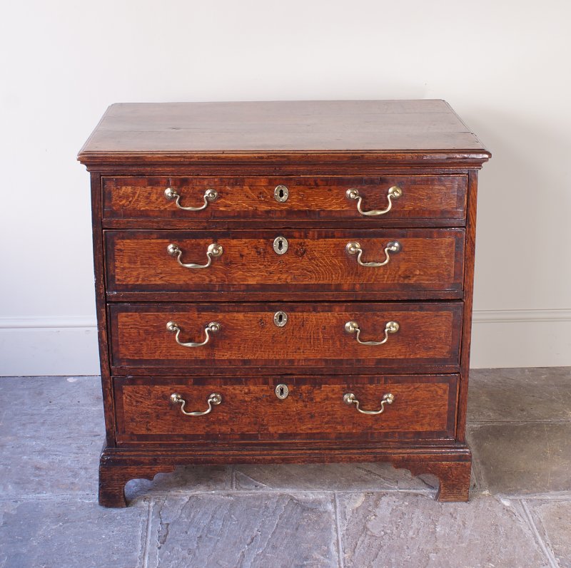 A Small 18th Century Oak Chest Of Drawers.