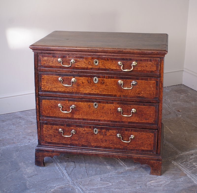 A Small 18th Century Oak Chest Of Drawers.