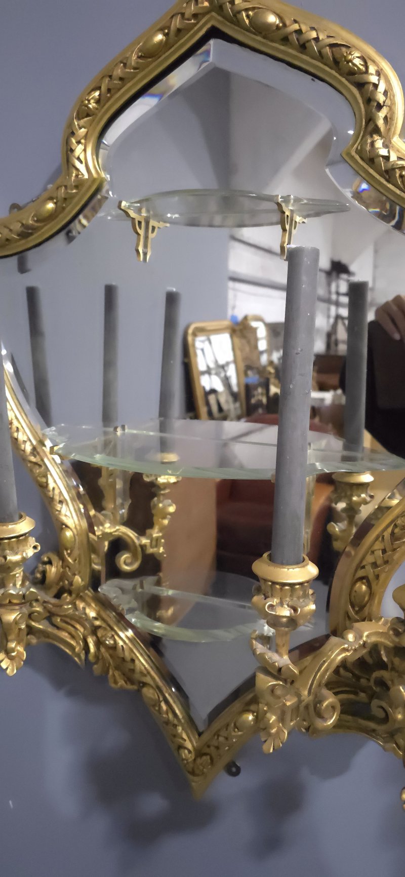 Outstanding Large Pair Large Gilt Girondoles