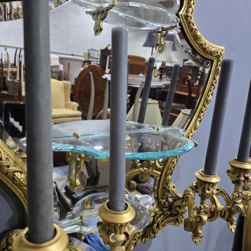 Outstanding Large Pair Large Gilt Girondoles