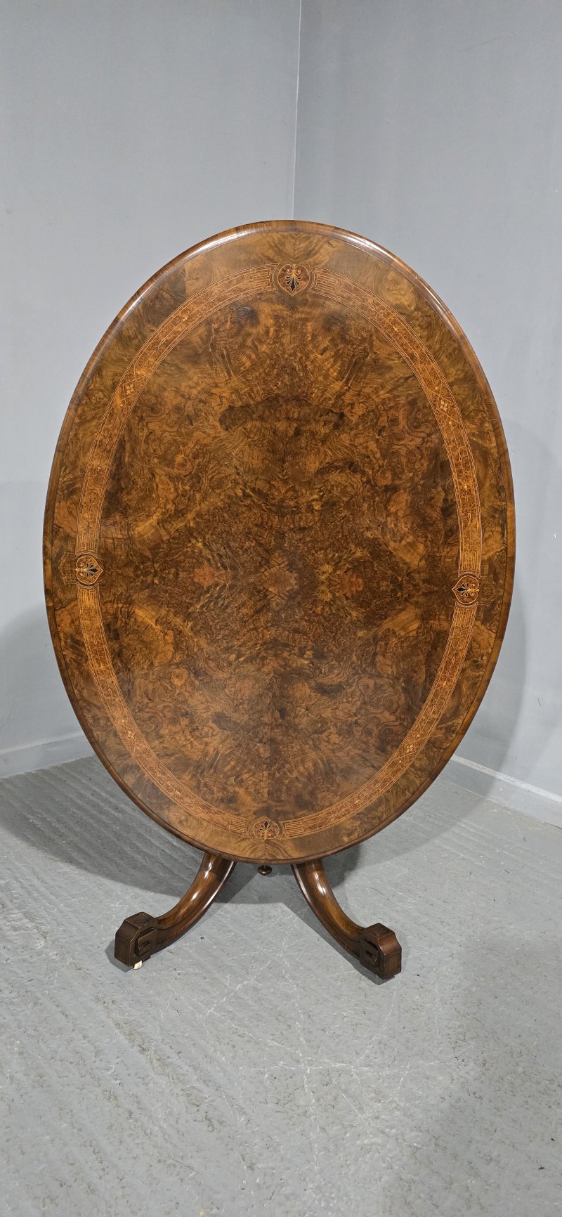 Superb Burr Walnut Dining Table