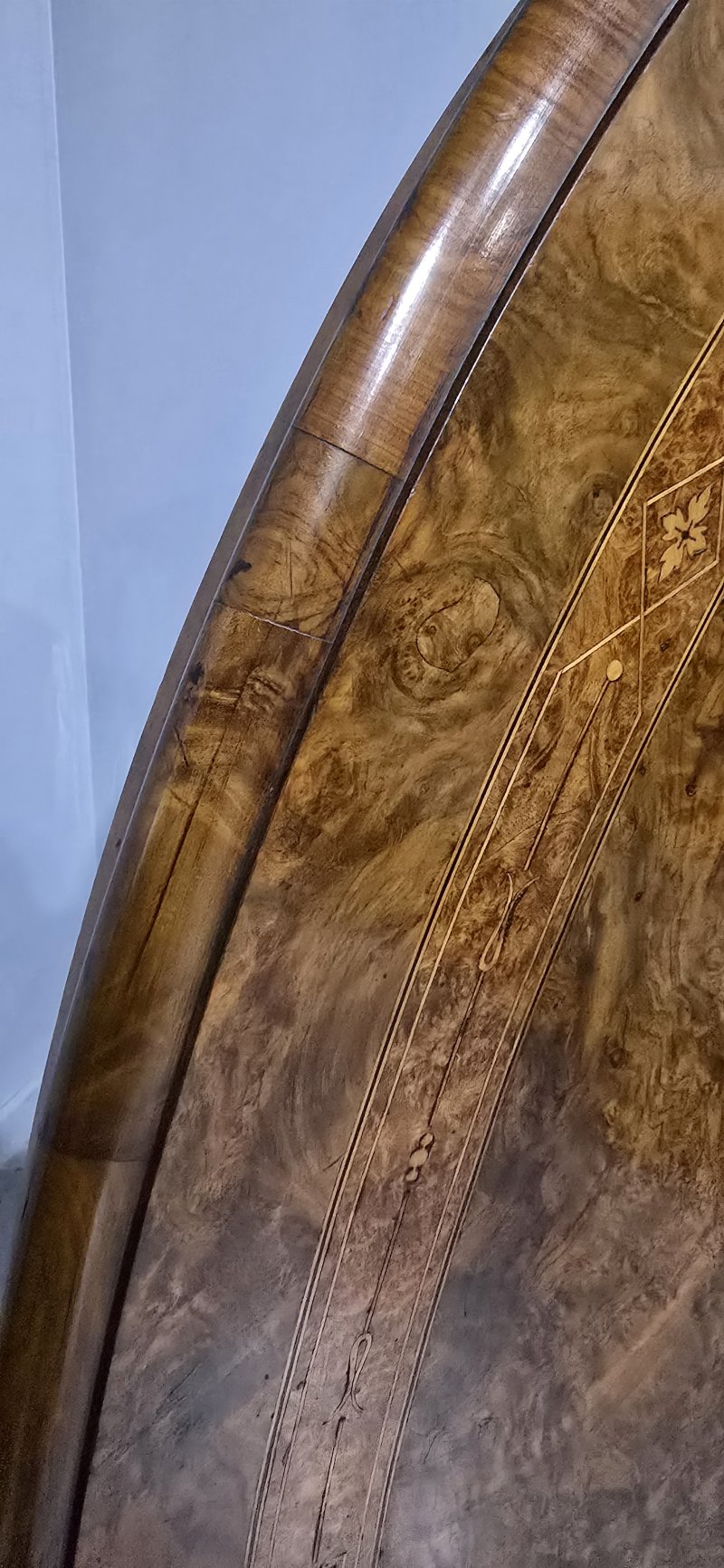 Superb Burr Walnut Dining Table