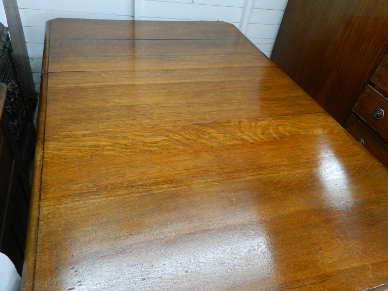 Solid Oak Wind Out Extending Table