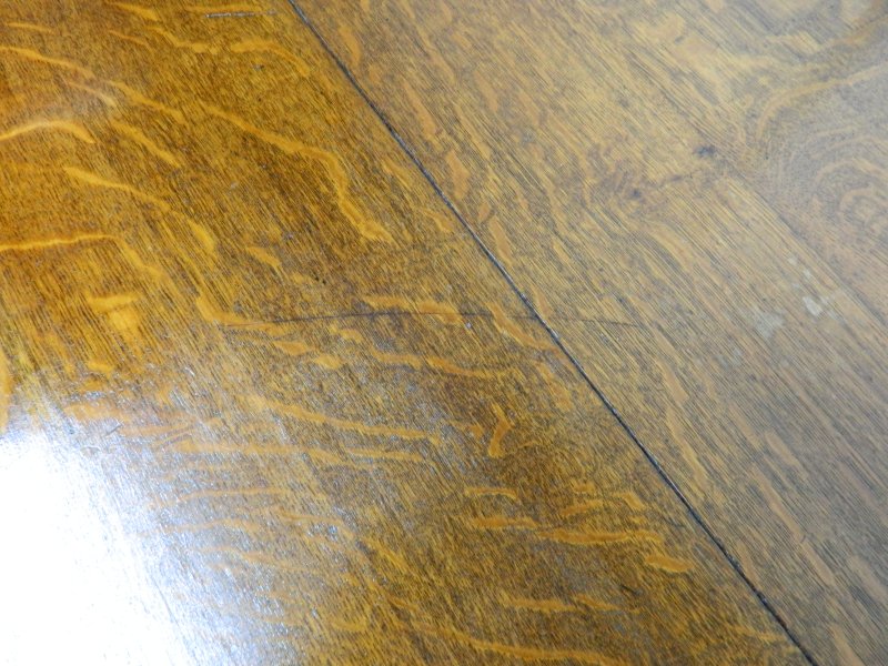 Solid Oak Wind Out Extending Table