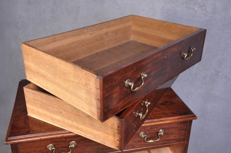 18th Century Mahogany Dressing Chest With Fitted Drawer