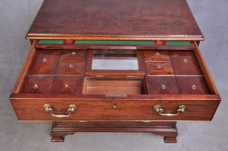 18th Century Mahogany Dressing Chest With Fitted Drawer