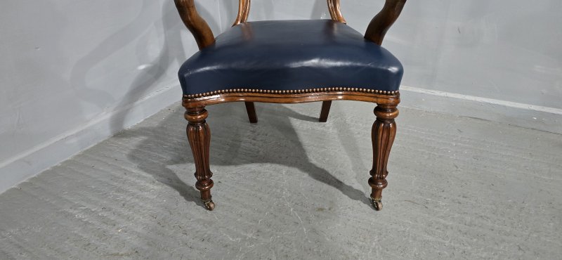 Early Victorian Mahogany Desk Chair