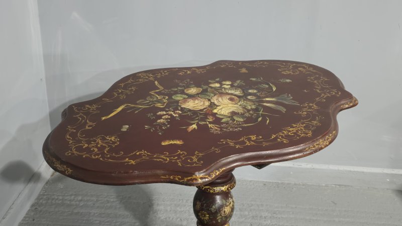 Superb Italian Painted Table
