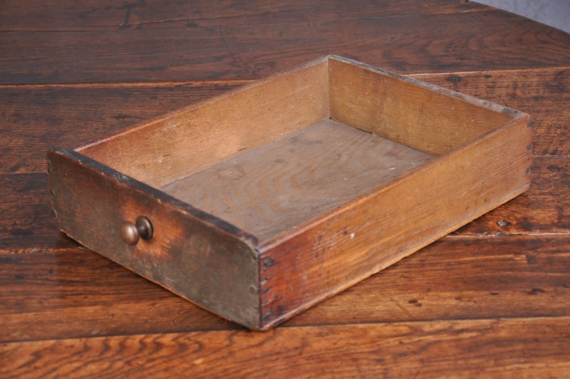 17th Century Oak Gateleg Table