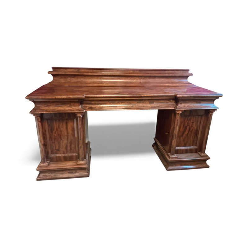 Regency Pedestal Side