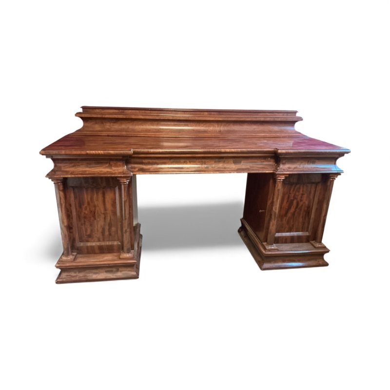 Regency Pedestal Side