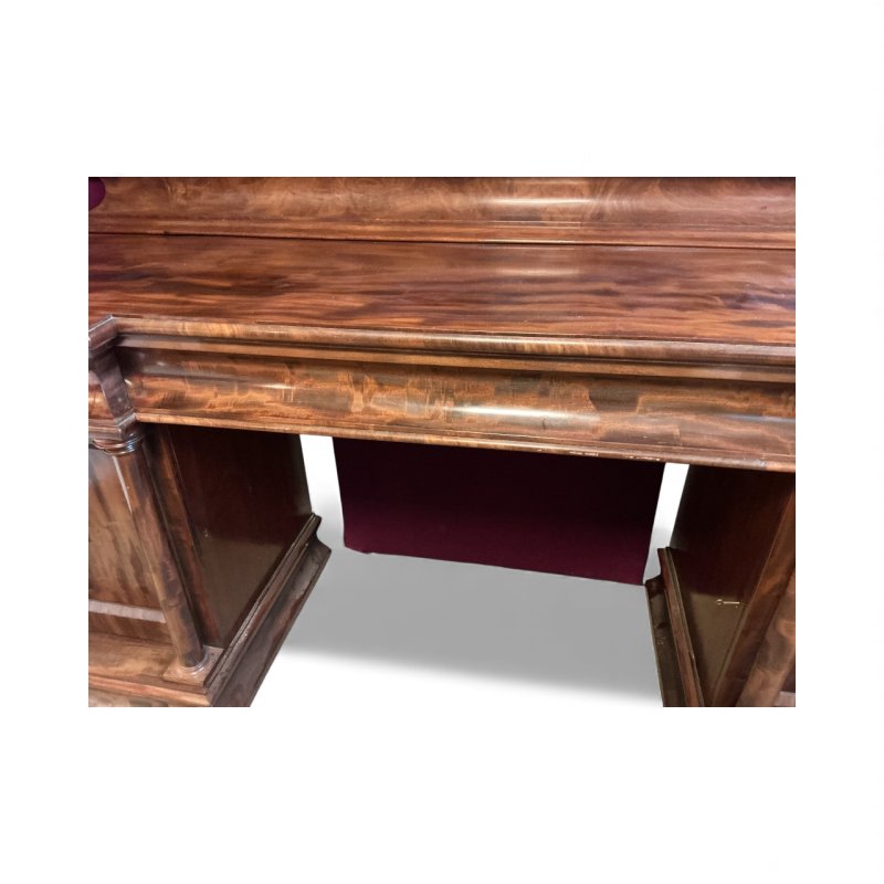 Regency Pedestal Side