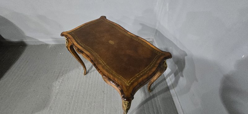 Fine French Burr Walnut Bureau Platt Desk