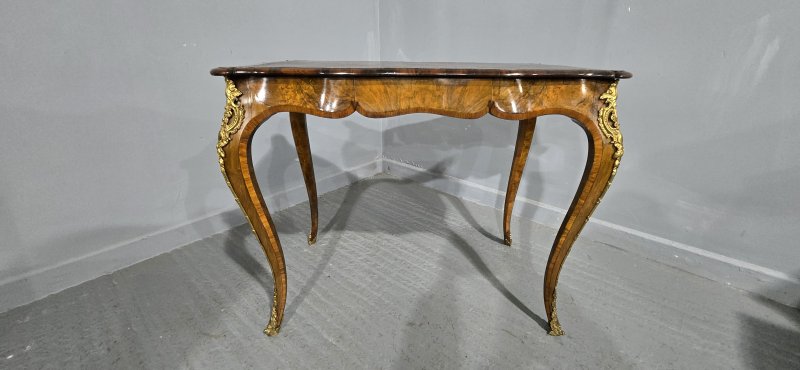 Fine French Burr Walnut Bureau Platt Desk