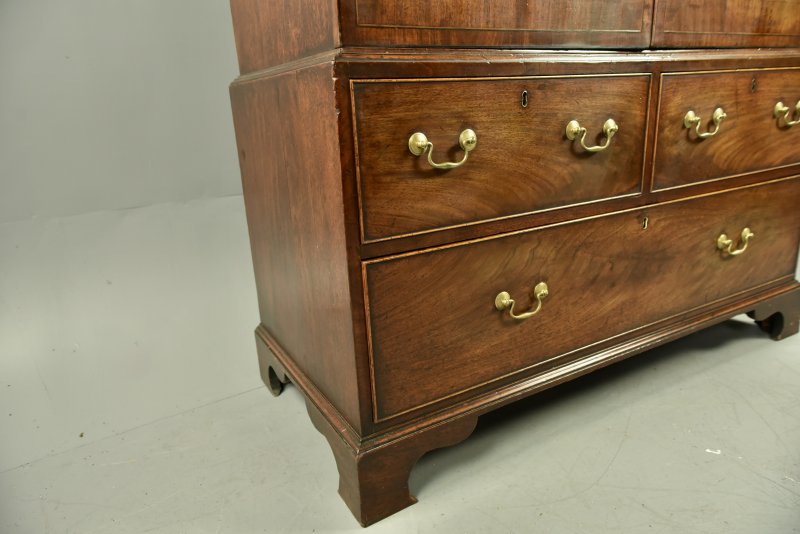 Georgian mahogany wardrobe