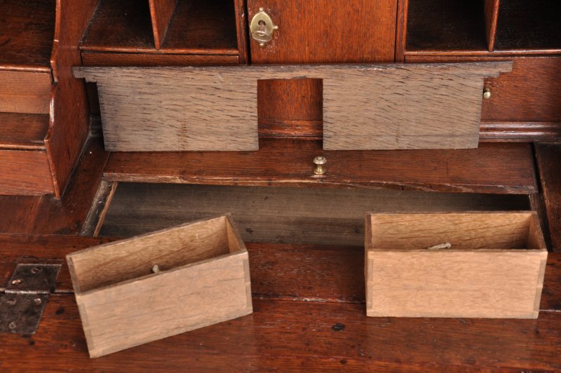 Early 18th Century Oak Bureau