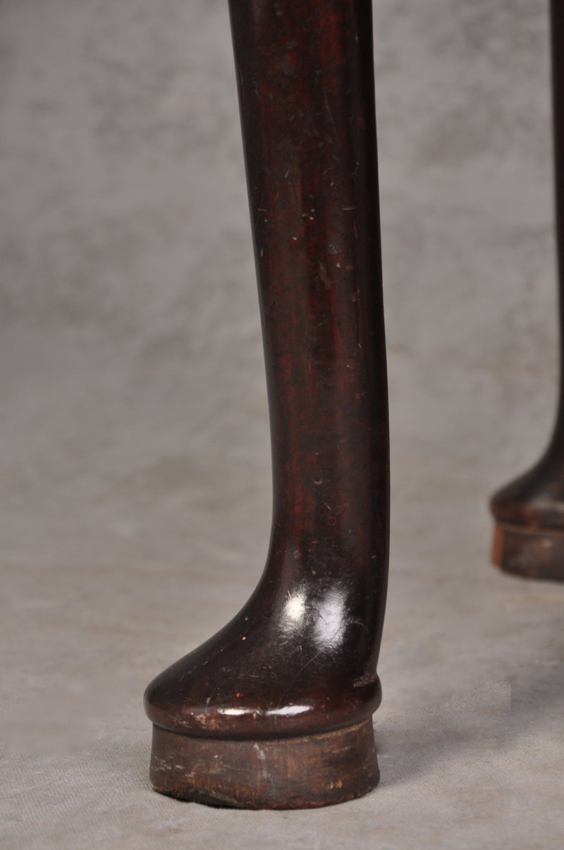 Fine 18th Century Mahogany Gateleg Table