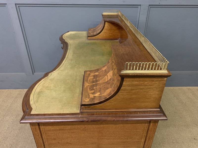 Edwards and Roberts Writing Desk