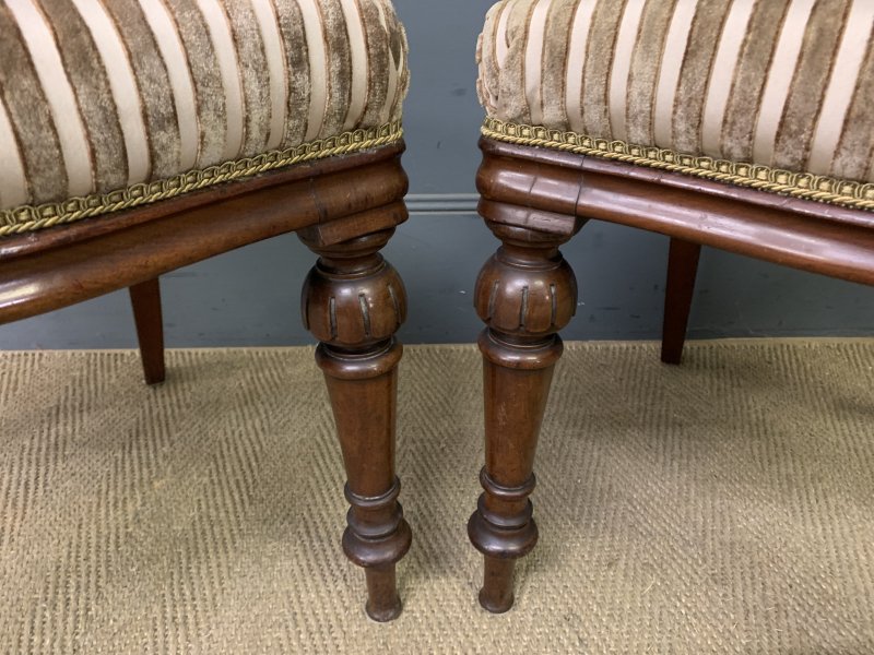 Set of 8 Victorian Mahogany Chairs by Wylie & Lochhead