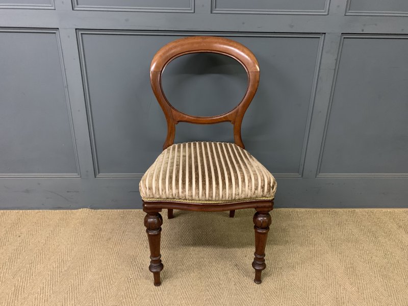 Set of 8 Victorian Mahogany Chairs by Wylie & Lochhead