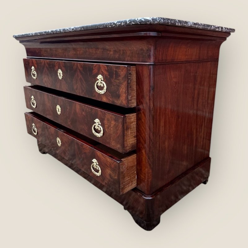 Antique 19th Century French Flame Mahogany & Brass Handled Marble Topped Commode