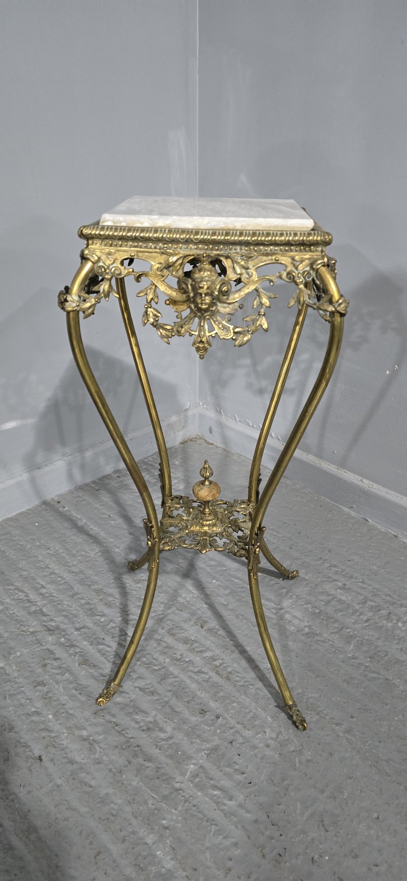 Fabulous Brass Jardinere Stand