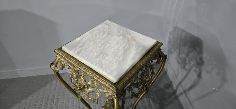 Fabulous Brass Jardinere Stand