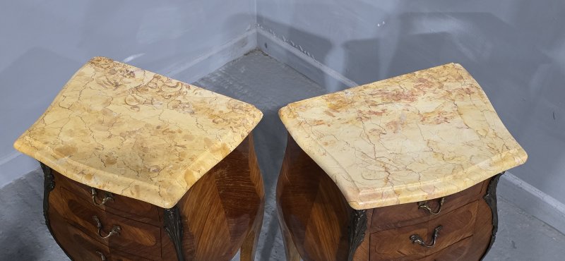 Super Pair Beside Lamp Chests of Drawers