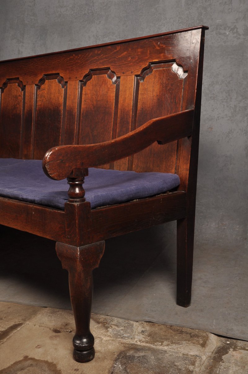 Mid 18th Century Oak Settle