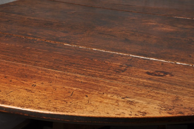 Large 17th Century Oak Gateleg Table