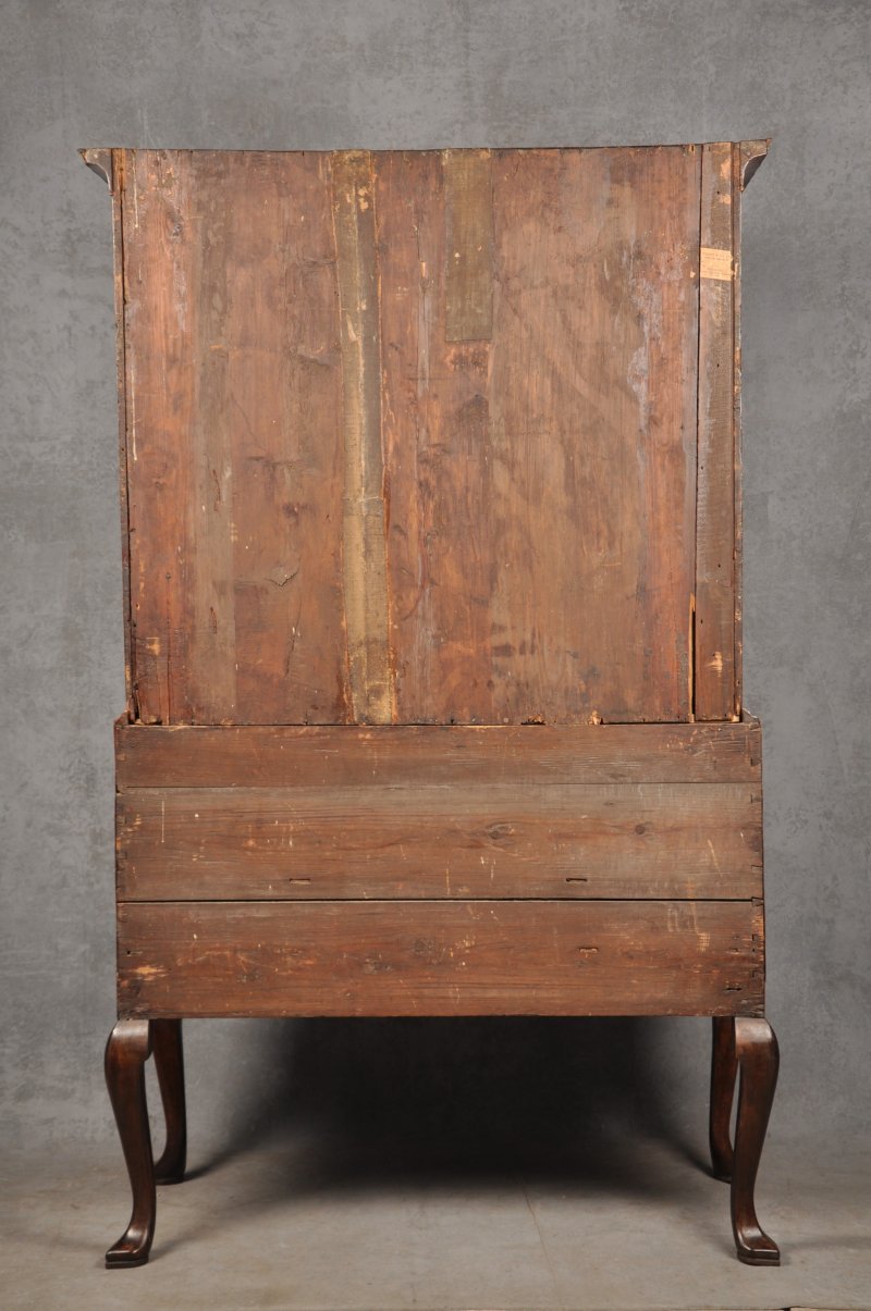 Fine Early 18th Century Walnut Chest On Stand