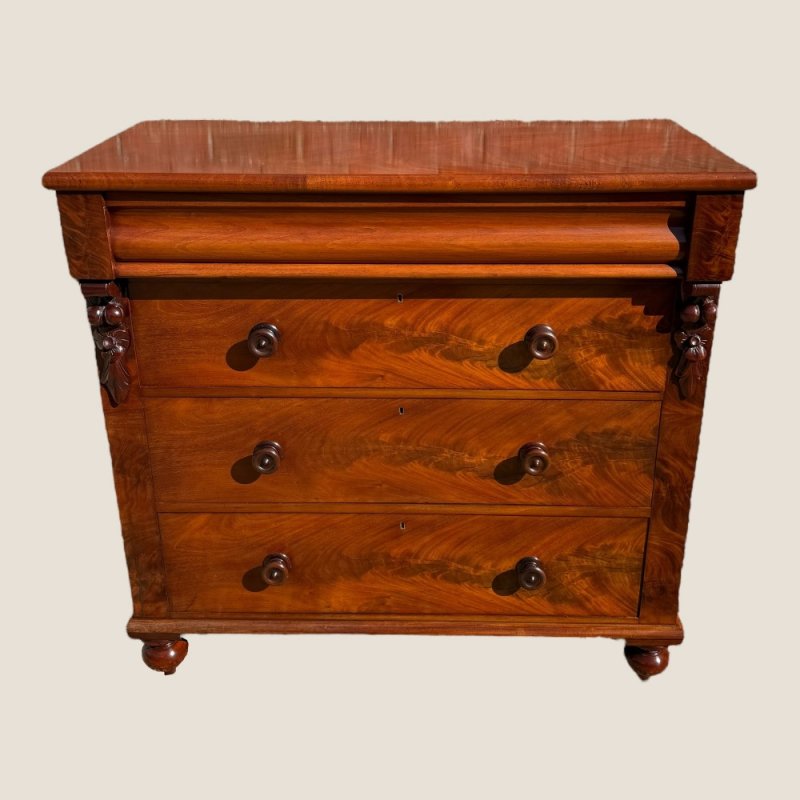 Antique Scottish Victorian Flame Mahogany Chest Of 4 Drawers With Wooden Handles