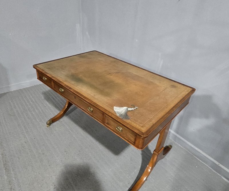 Fine Mahogany Library Writing Table