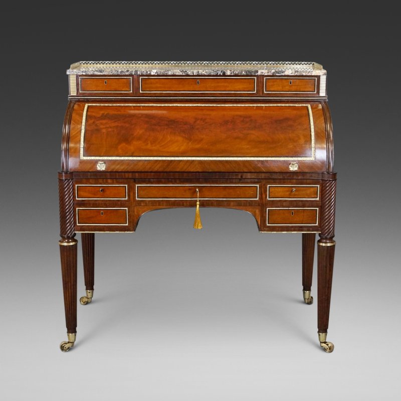 A Superb Cylinder Desk In The Manner Of John Mclean