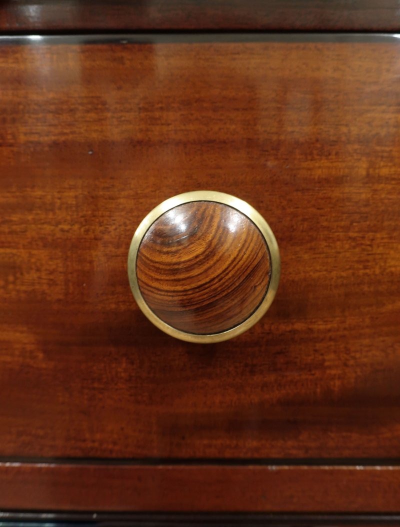 Georgian Bow Fronted Mahogany Chest of Drawers